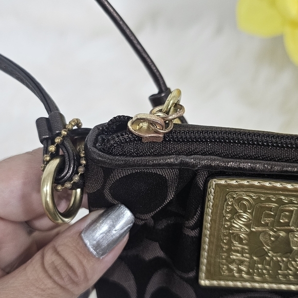 Coach wristlet brown - Picture 6 of 10